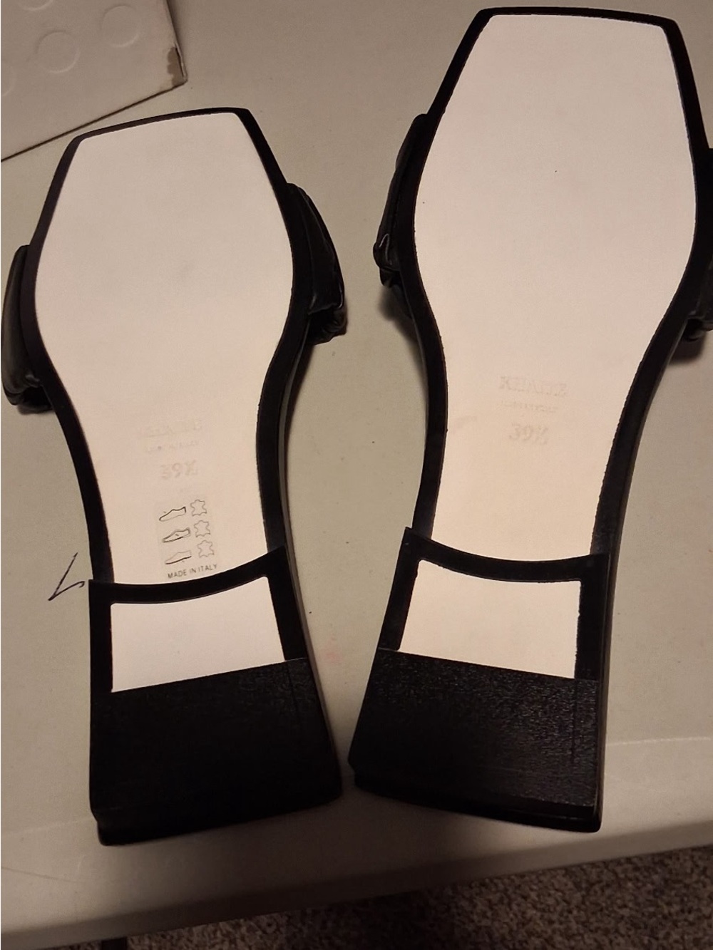 Khaite Crete Ruched Leather Slides - Picture 5 of 8